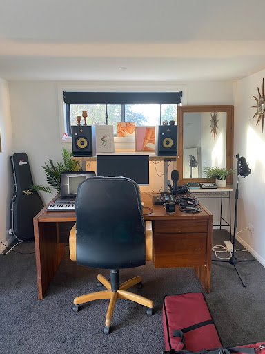 Mozë studio setup